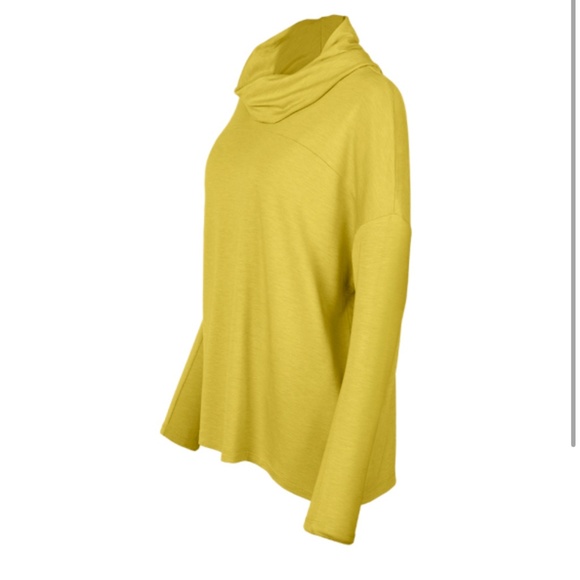 cabi Ease Turtleneck, #4193, S, EUC, Bright Moss - Picture 4 of 10